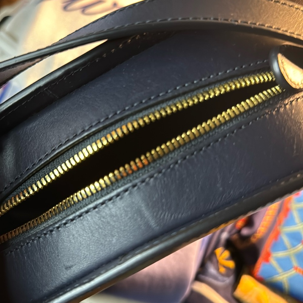 New APC navy blue half moon bag - Picture 11 of 12
